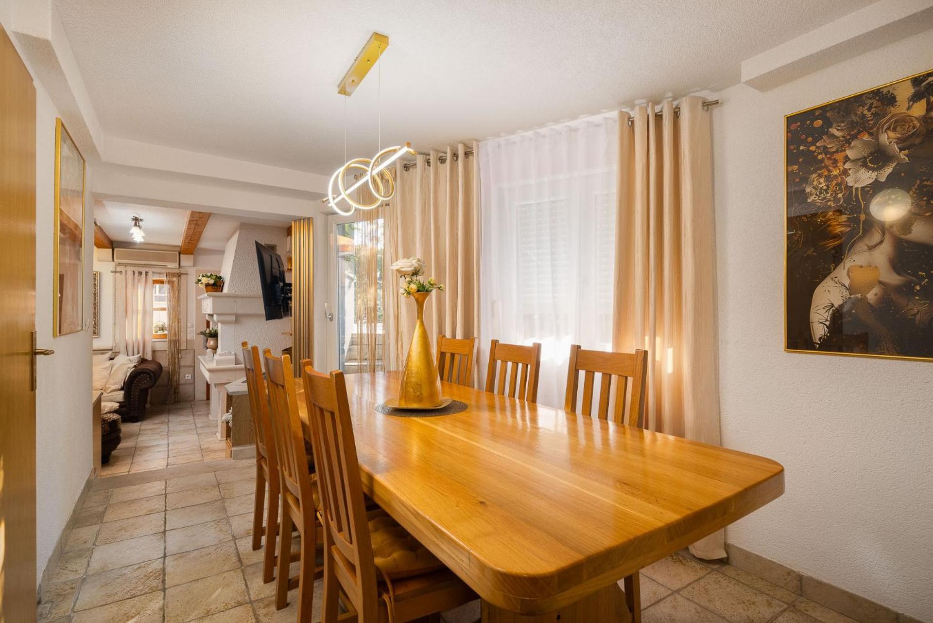 Apartament Beachfront Romilda
